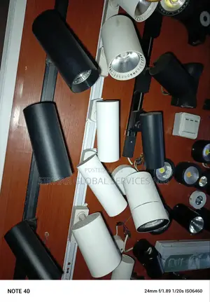 30/40w 4in1 Track Light Available