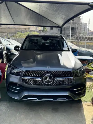 Photo - Mercedes-Benz GLE-Class GLE 450 4MATIC 2020 Black
