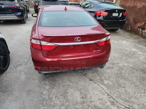 Lexus ES 350 FWD 2013 Red