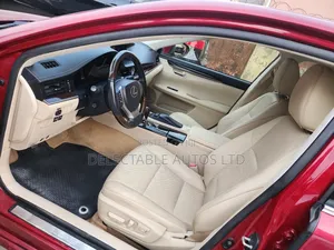 Lexus ES 350 FWD 2013 Red