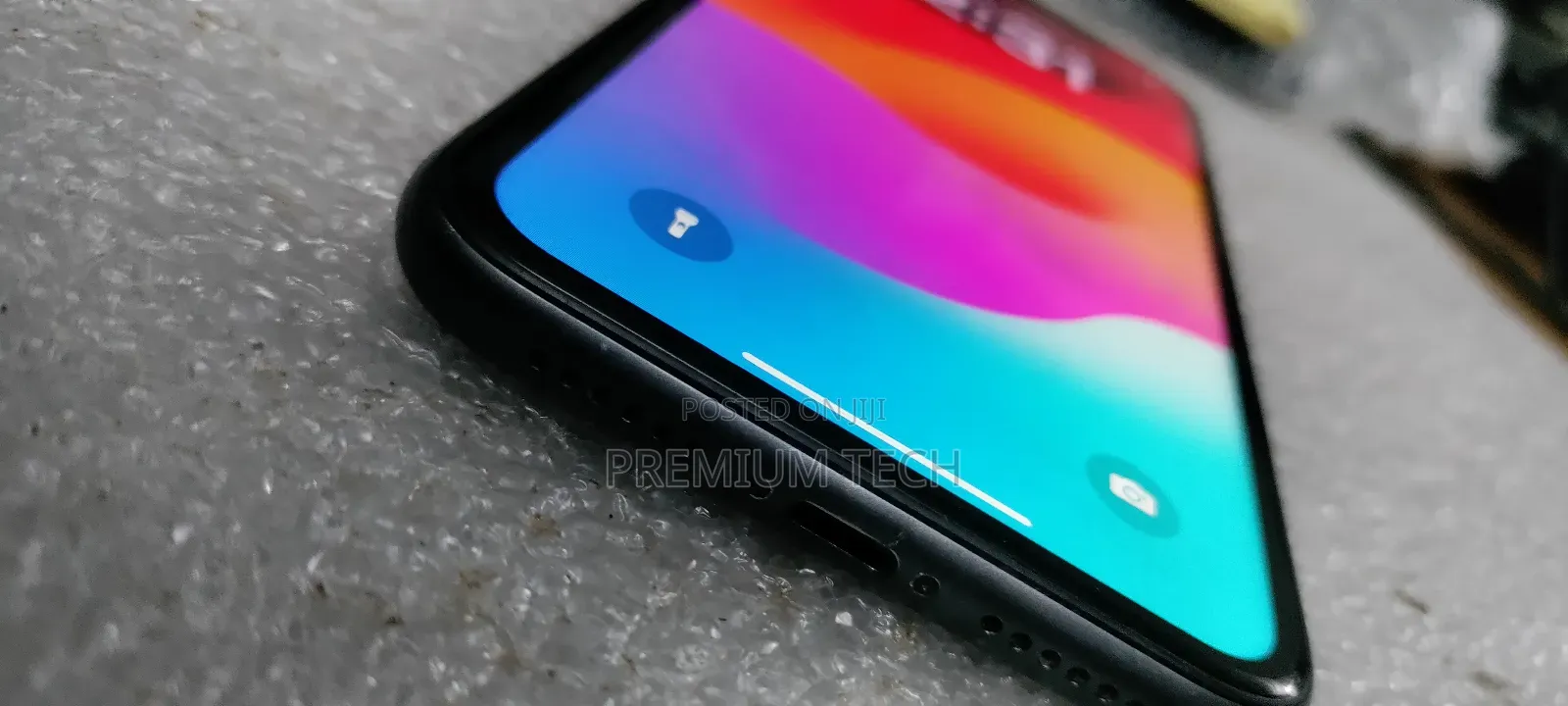 Apple iPhone 11 64 GB Black