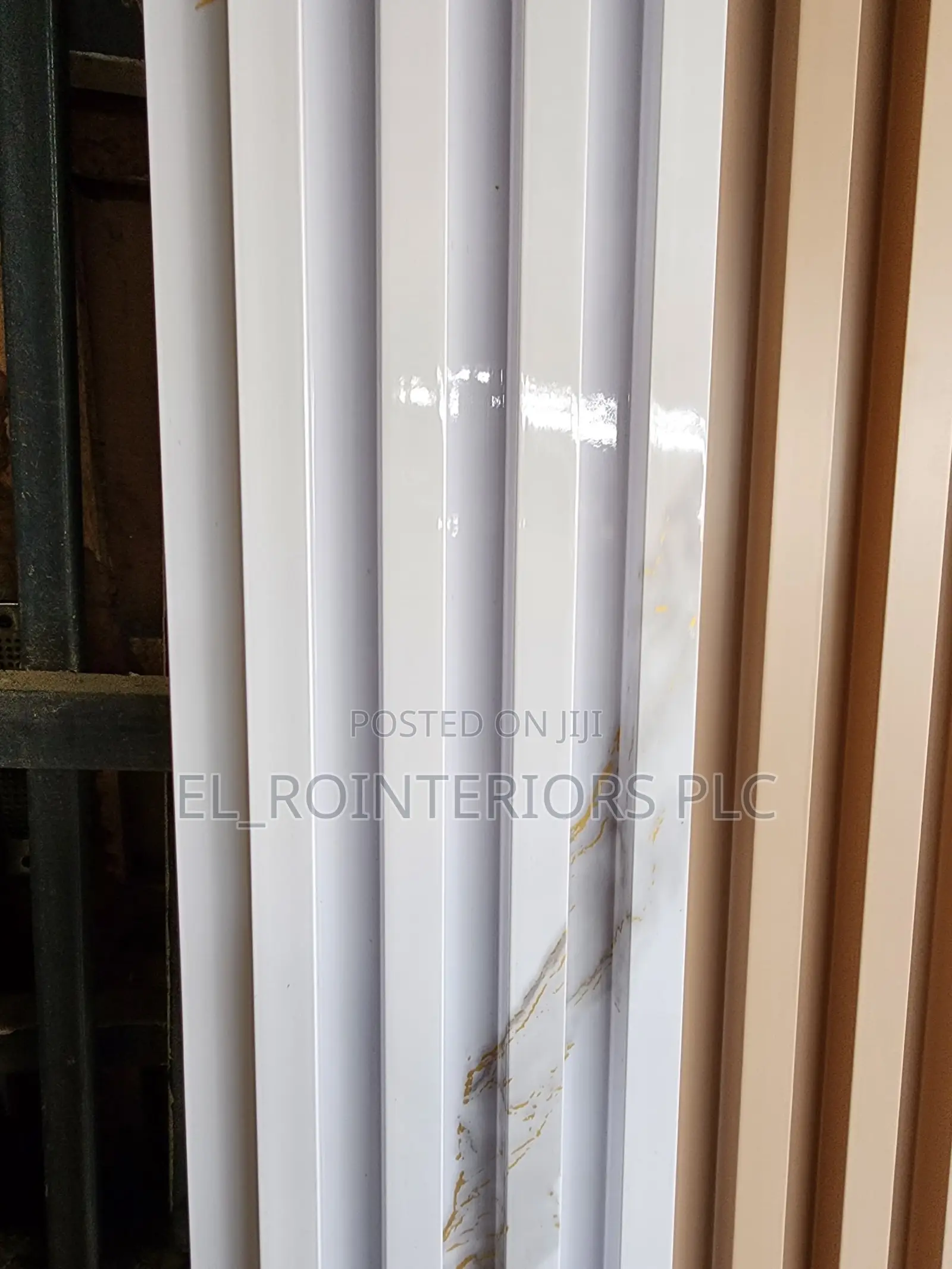 Glossy Fluted Panel | Best Deal