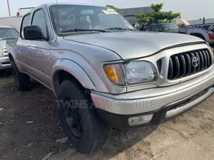 Toyota Tacoma Double Cab V6 4WD 2004 Silver