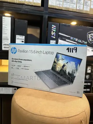 New Laptop HP Pavilion 15 8GB AMD Ryzen 5 SSD 512GB