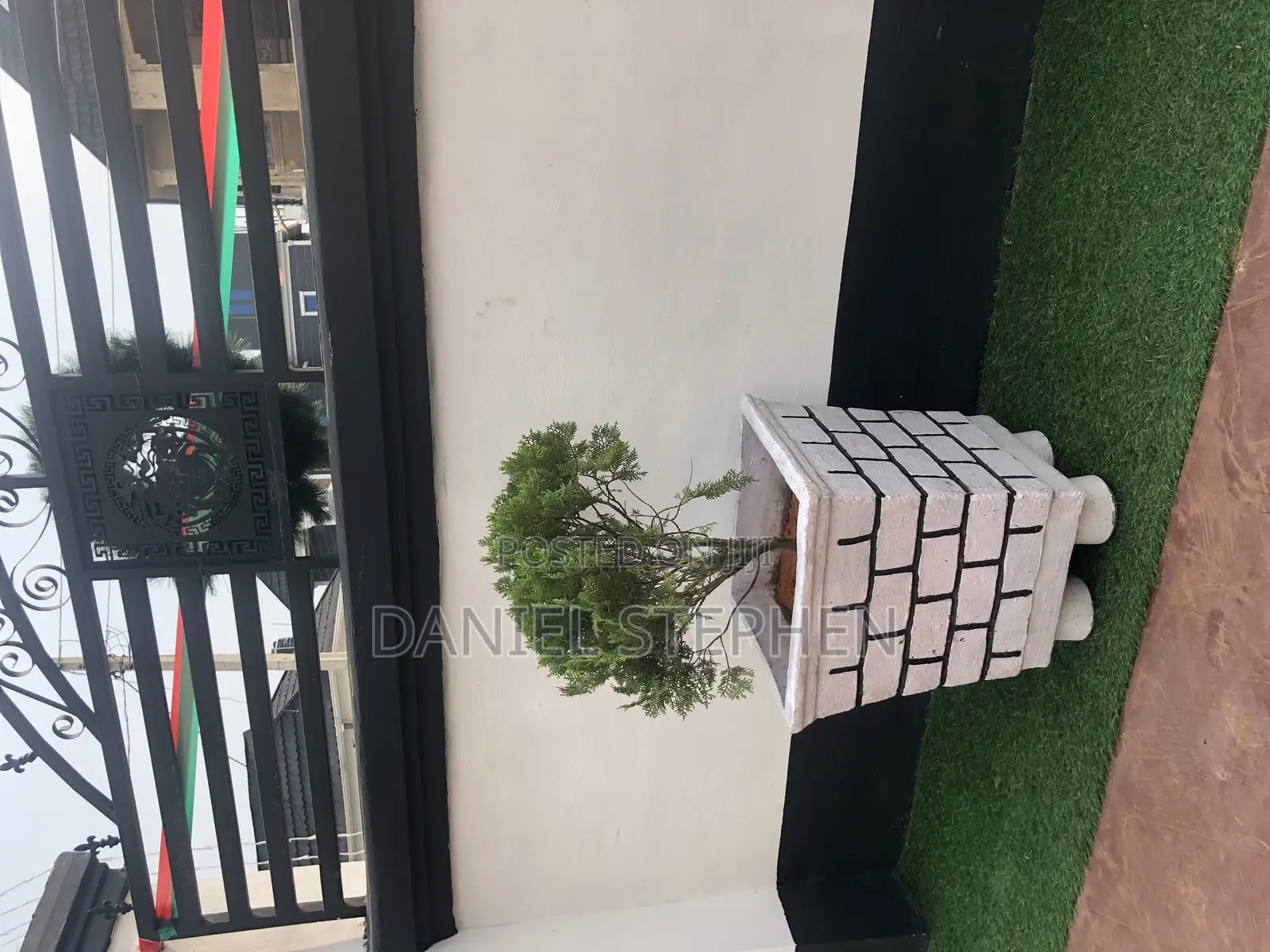 Flower Pot (Vase ) for Sell