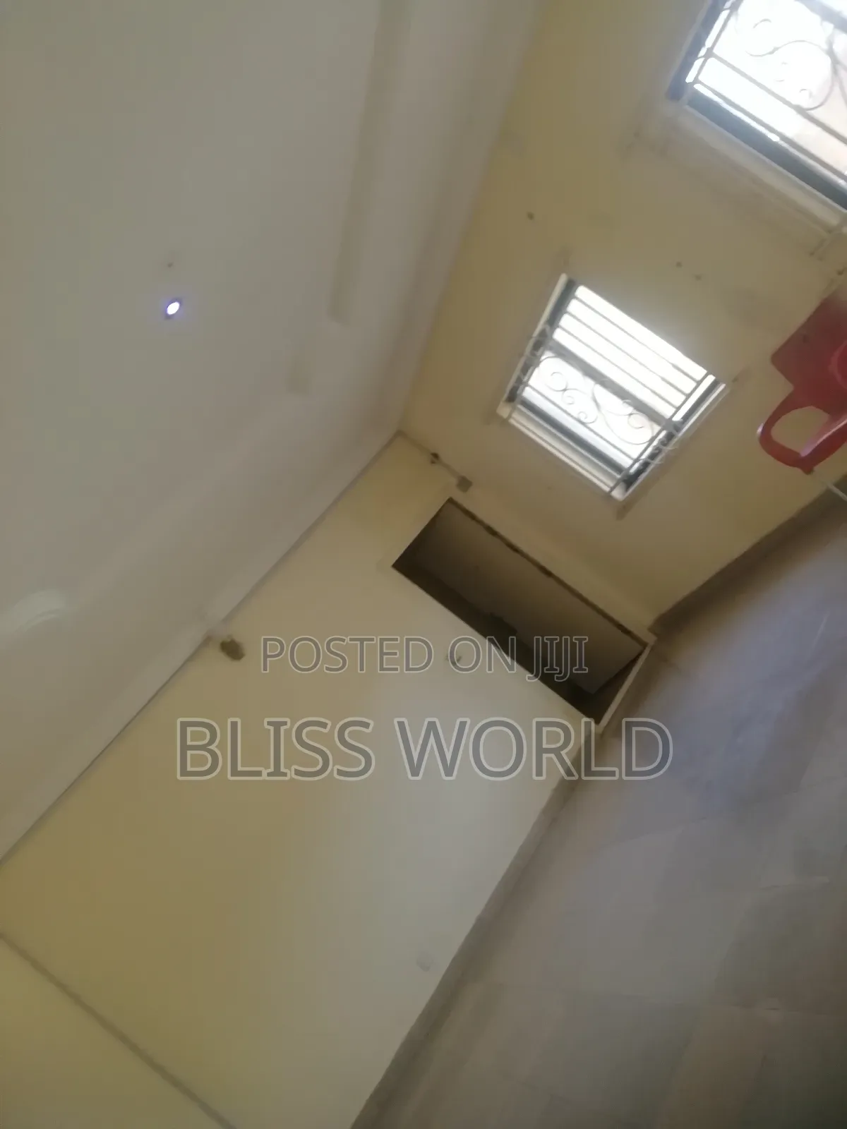 2bdrm Block of Flats in Utako for sale