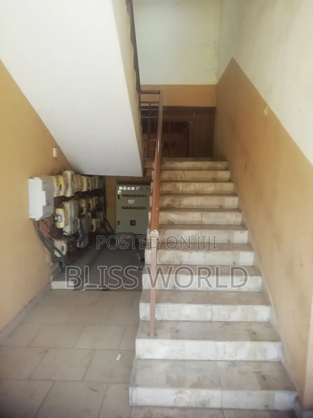 2bdrm Block of Flats in Utako for sale
