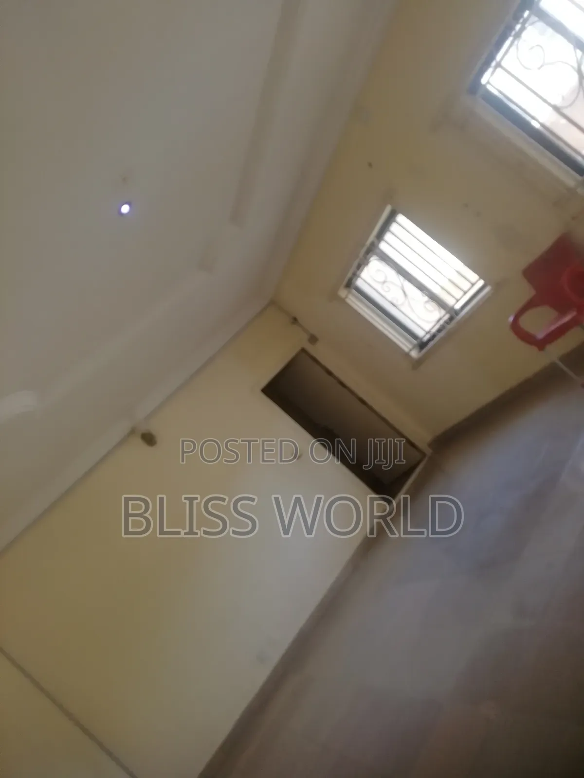 2bdrm Block of Flats in Utako for sale
