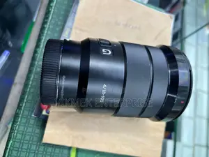 Photo - Sony 18-105mm Gm Lens F4