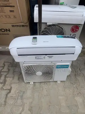 Hisense 1.5hp Few Months Used