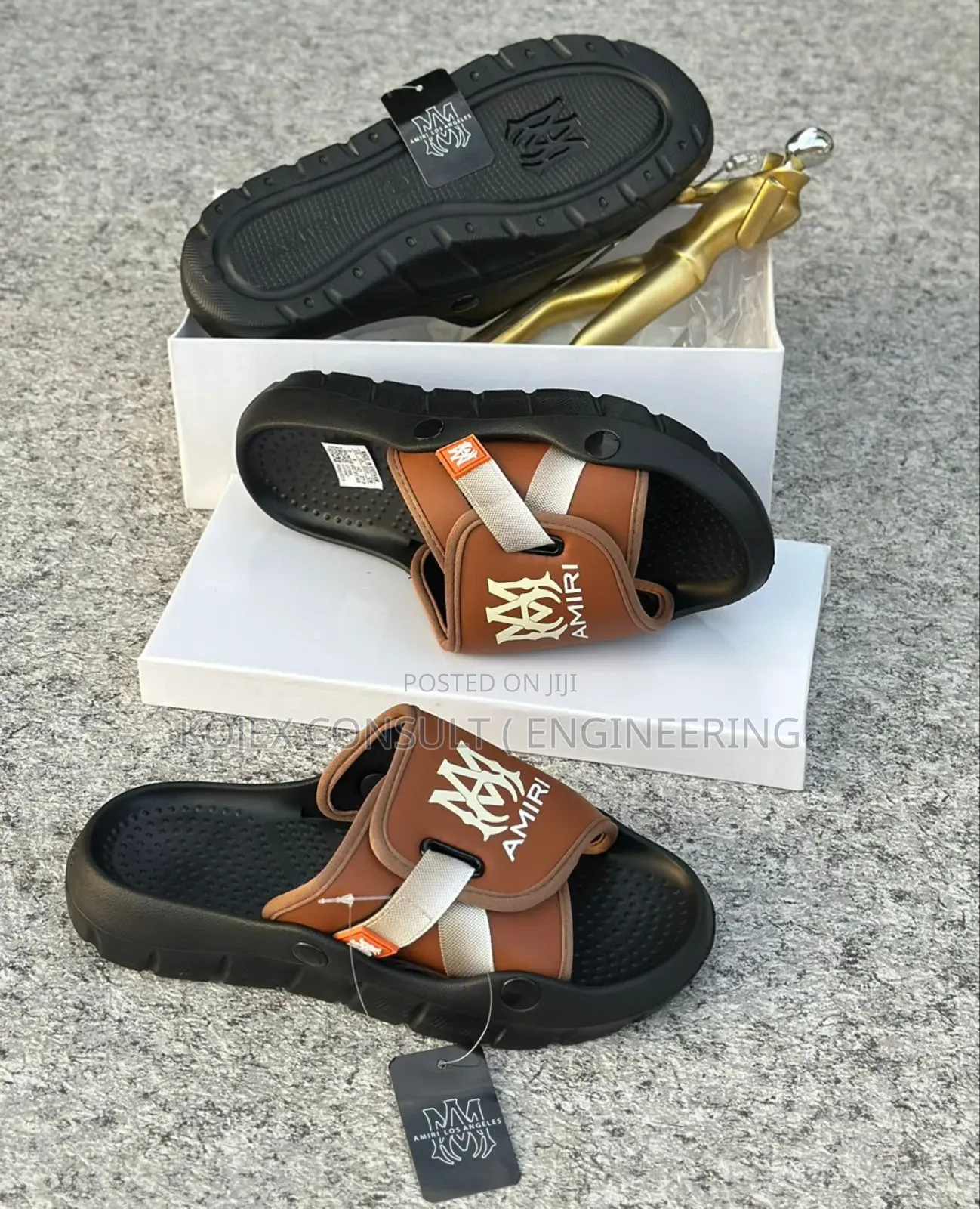 Amiri Quality Slides