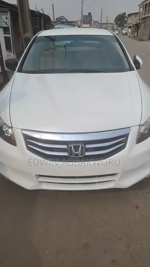 Honda Accord 2012 White