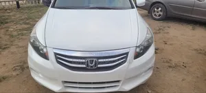 Honda Accord 2012 White