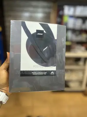 Bose 700 Noise Cancelling Headphones - Black