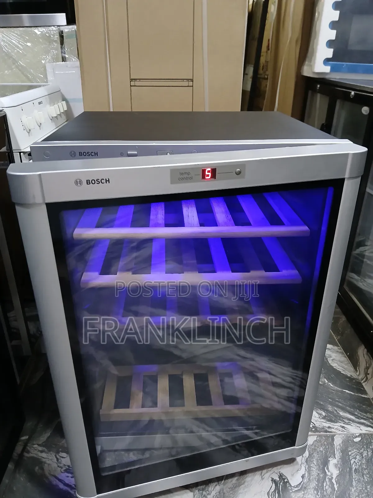 Bosch Under Counter Wine Chiller.