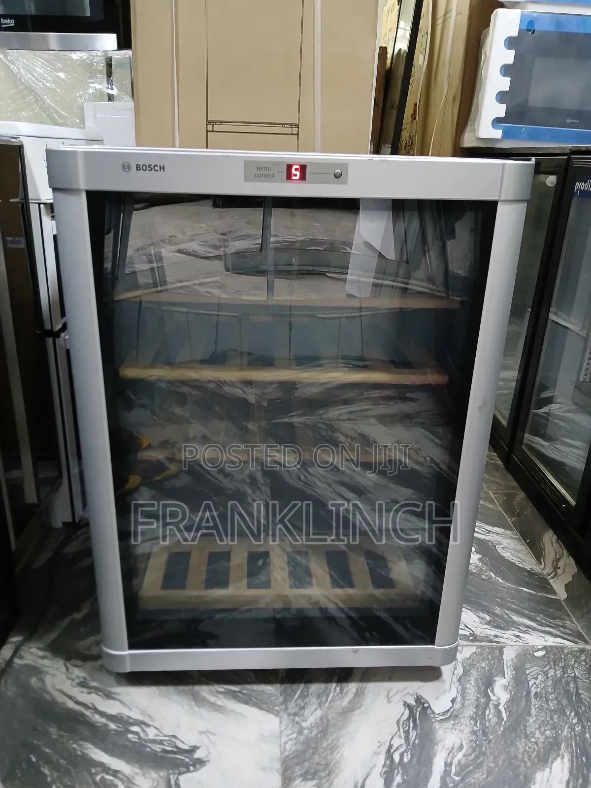 Bosch Under Counter Wine Chiller.