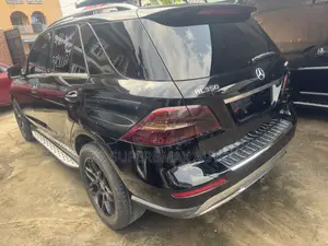 Mercedes-Benz M Class 2015 Black