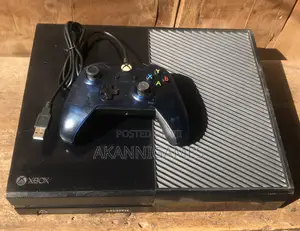 Xbox One With 1 Wired Pad Fc 26 + 4 Extra Games