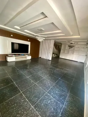 5bdrm Duplex in Lekki for rent