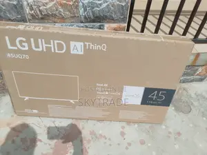 Quality Picture LG 45" Smart TV With Youtube/Wifi