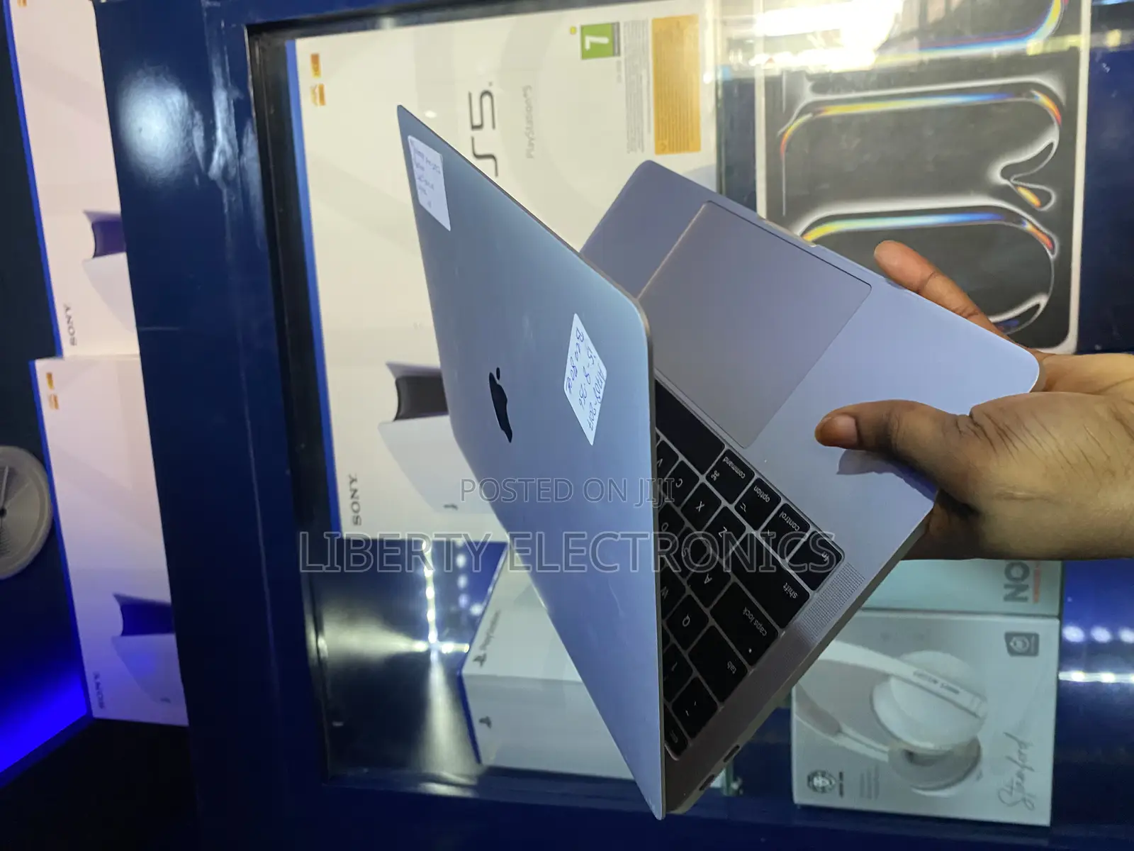 Laptop Apple MacBook Pro 2017 8GB Intel Core I5 SSD 256GB