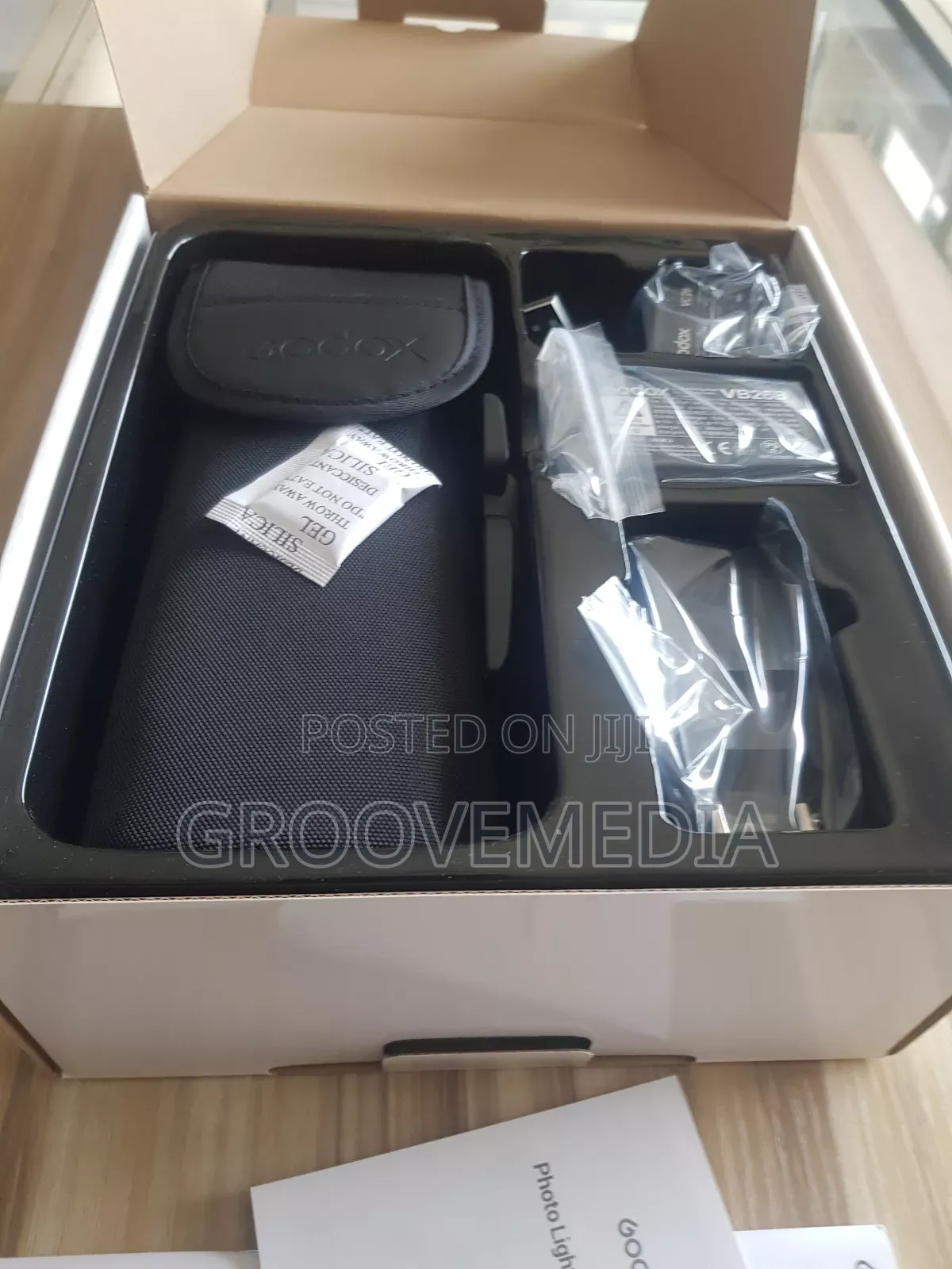 Godox V1 for CANON