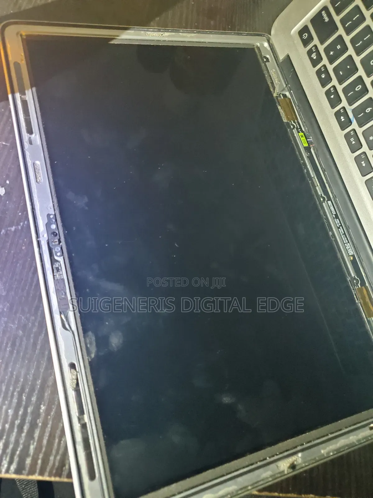 Macbook Air 1466 Screen