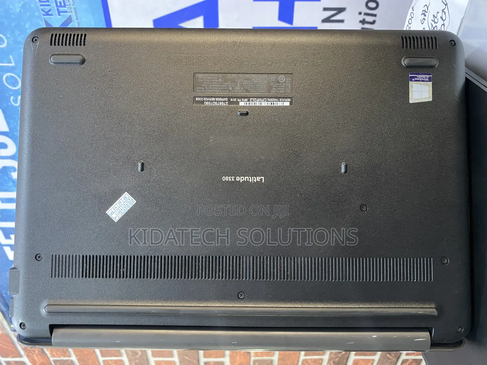 Laptop Dell Latitude 13 3380 8GB Intel Core I5 HDD 500GB