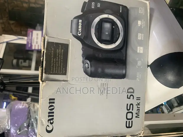 Uk Used Canon Eos 5D Mark Ii Full Frame Camera (Body in Ikeja