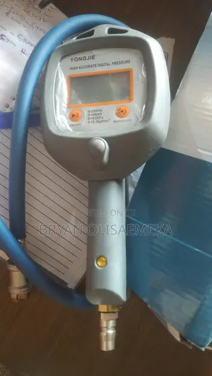 Digital Tyre Pressure Guage