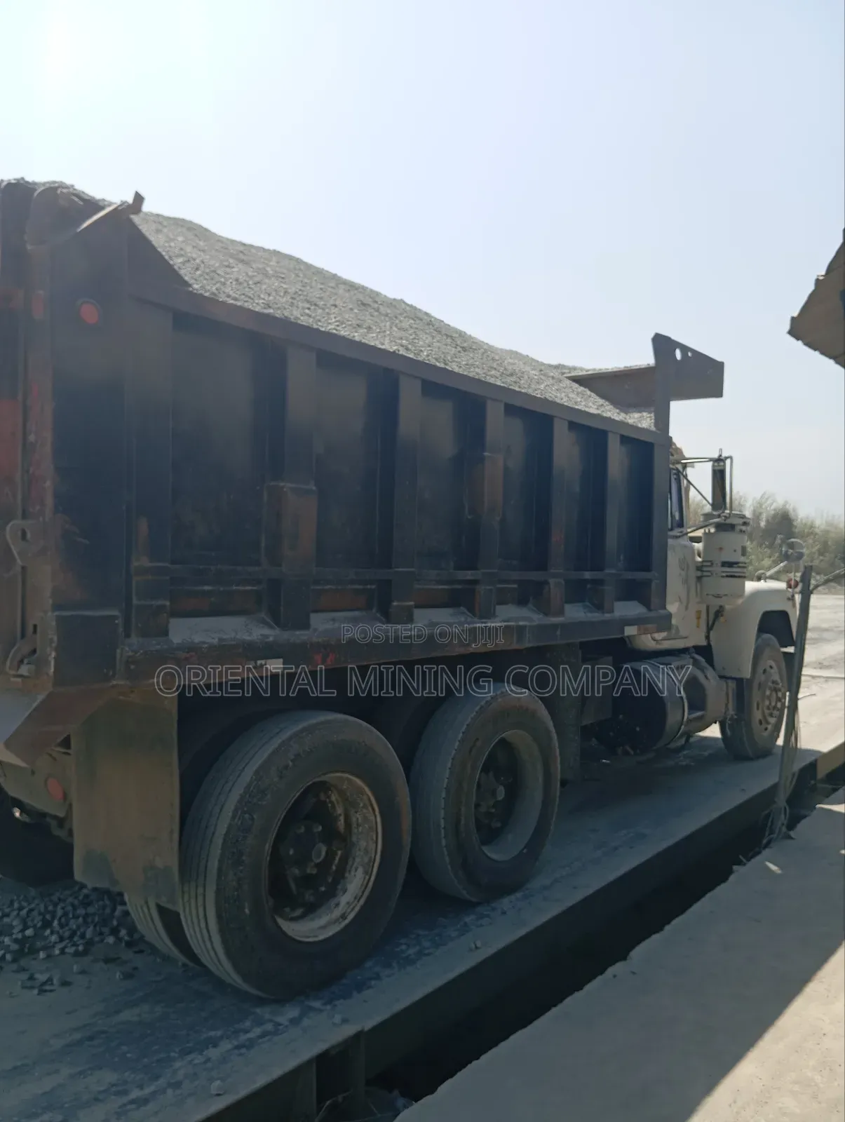 Oriental Mining Chippings and Granite