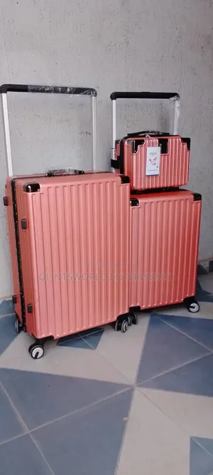 Photo - Luggage Boxes
