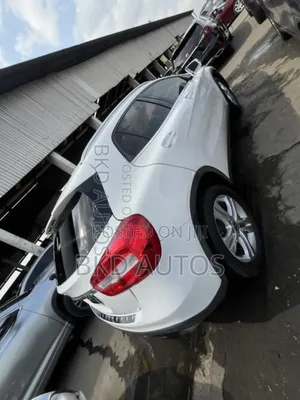 Mercedes-Benz GLA-Class 2019 White