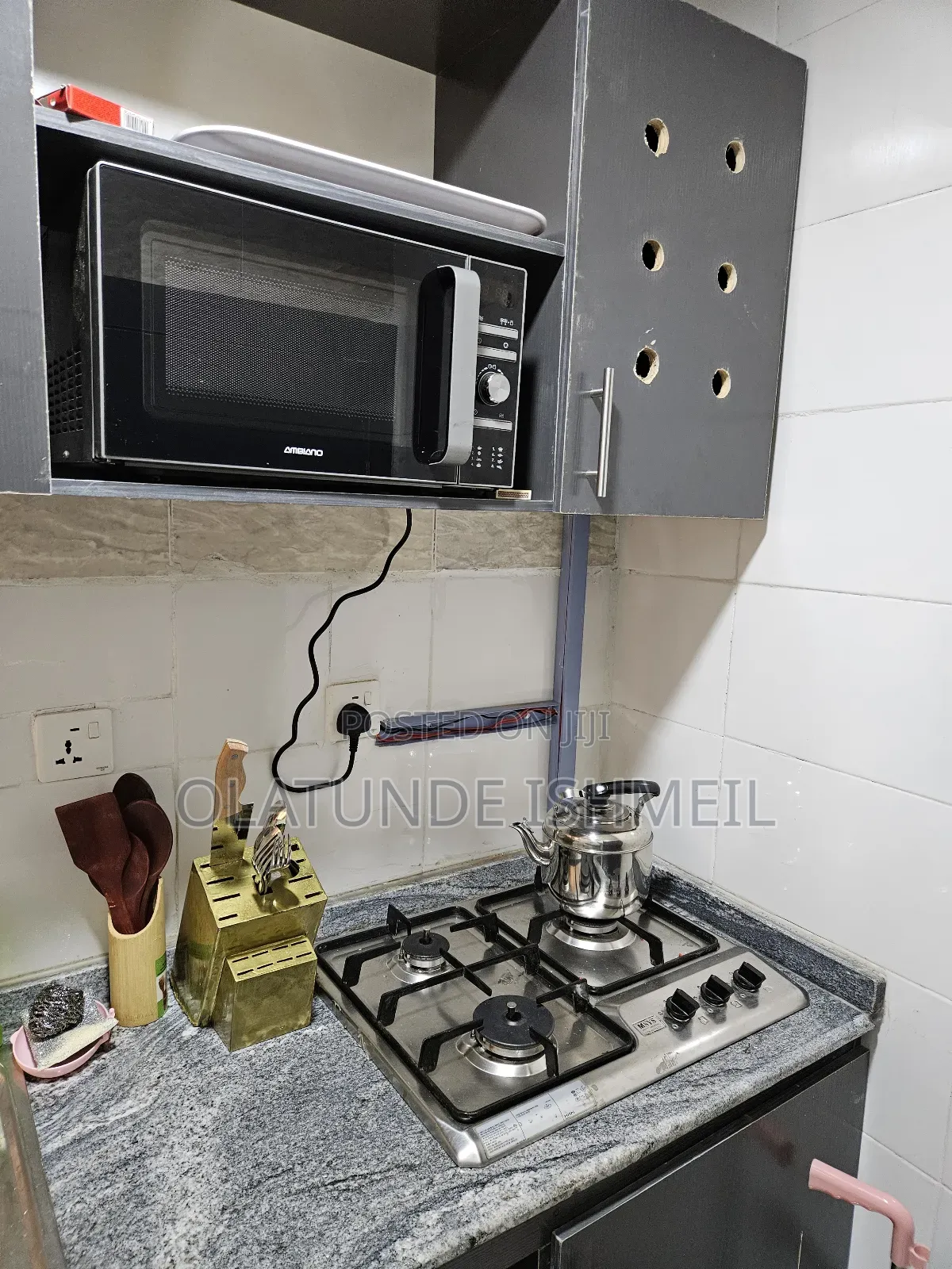 Studio Apartment