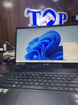 Laptop MSI GS66 Stealth 10SGS 16GB Intel Core i7 SSD 512GB