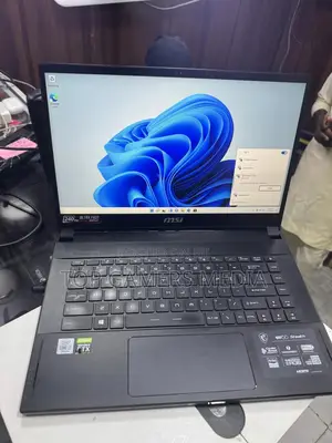 Laptop MSI GS66 Stealth 10SGS 16GB Intel Core i7 SSD 512GB