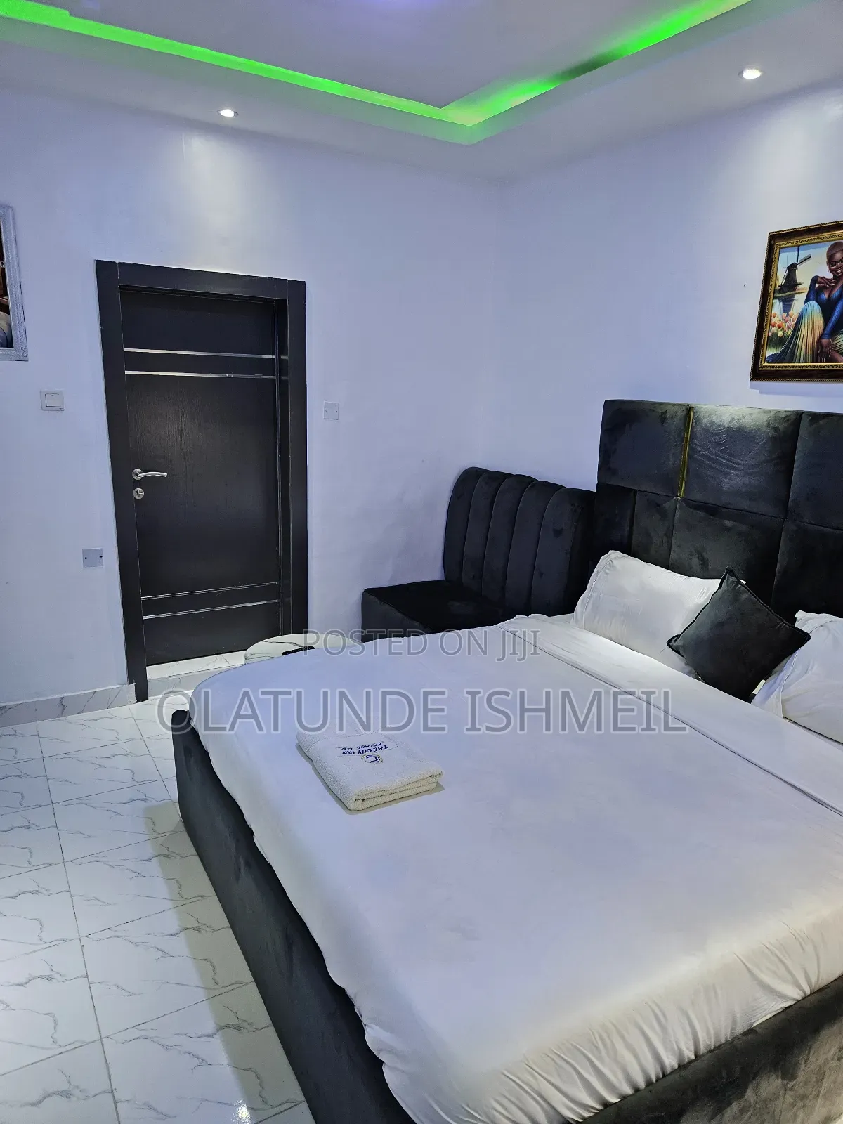 Studio Apartment