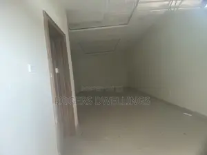 49 SQM Commercial Property for Sale