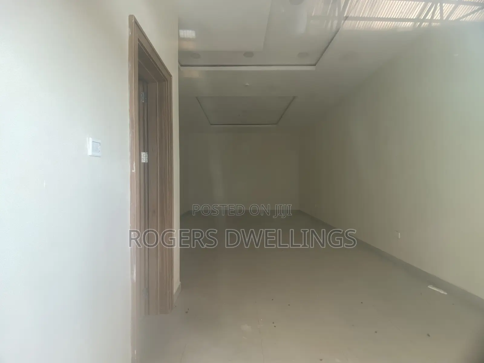 49 SQM Commercial Property for Sale