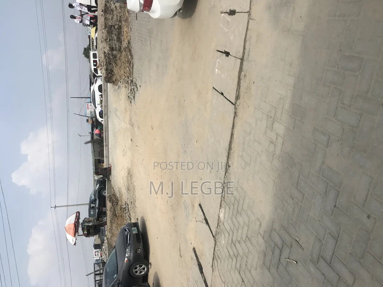 Office Space Available Facing Lekki Epe Expressway, Back Unit