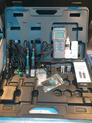 Az Do/Ph/Ec/TDS/Salinity/Temp. Meter With Carry Case
