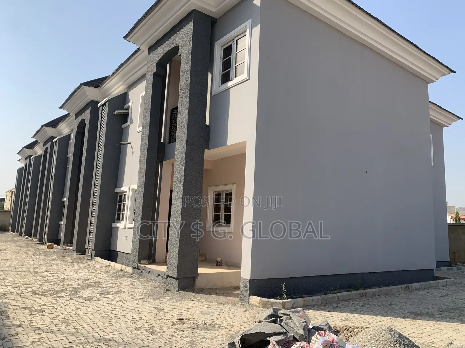 4 Bedroom Terrance Duplex. In Jahi