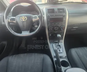 Toyota Corolla 2012 Red