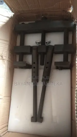 Universal Caterpillar Liner Puller
