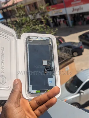 iPhone 11 Pro Screen