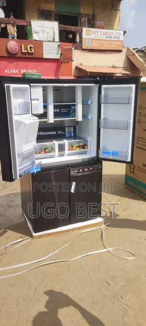 Hisense 4 Doors Fridge With Ice Cube and Water Dispenser