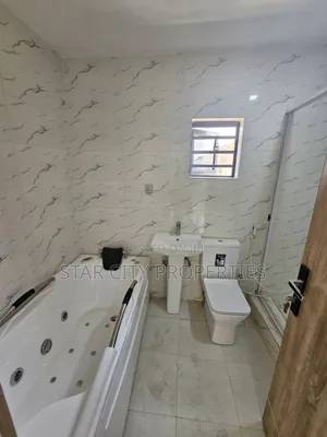 4bdrm Duplex in Magodo Phase 2 for rent