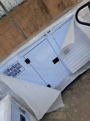 Sp20kva Perkins Diesel Soundproof Generator 100% Copper Coil