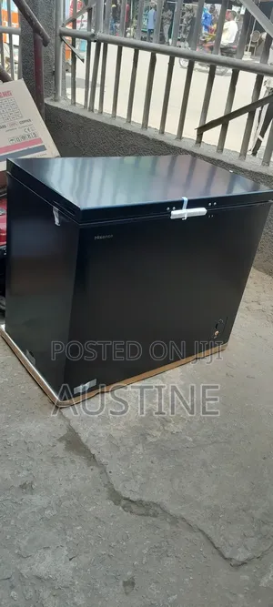Brand New Hisense 250L Chest Freezer>Black>Extenal Compresor