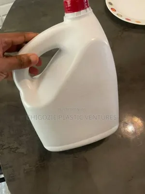 4 Liter Container